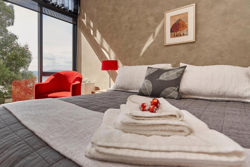 Room image 5